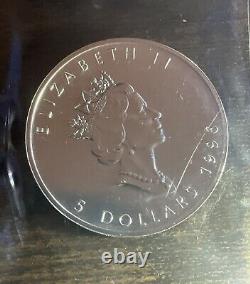 1996 1 oz Silver Canadian Maple Leaf (Brilliant Uncirculated) 5 Dollar Coin